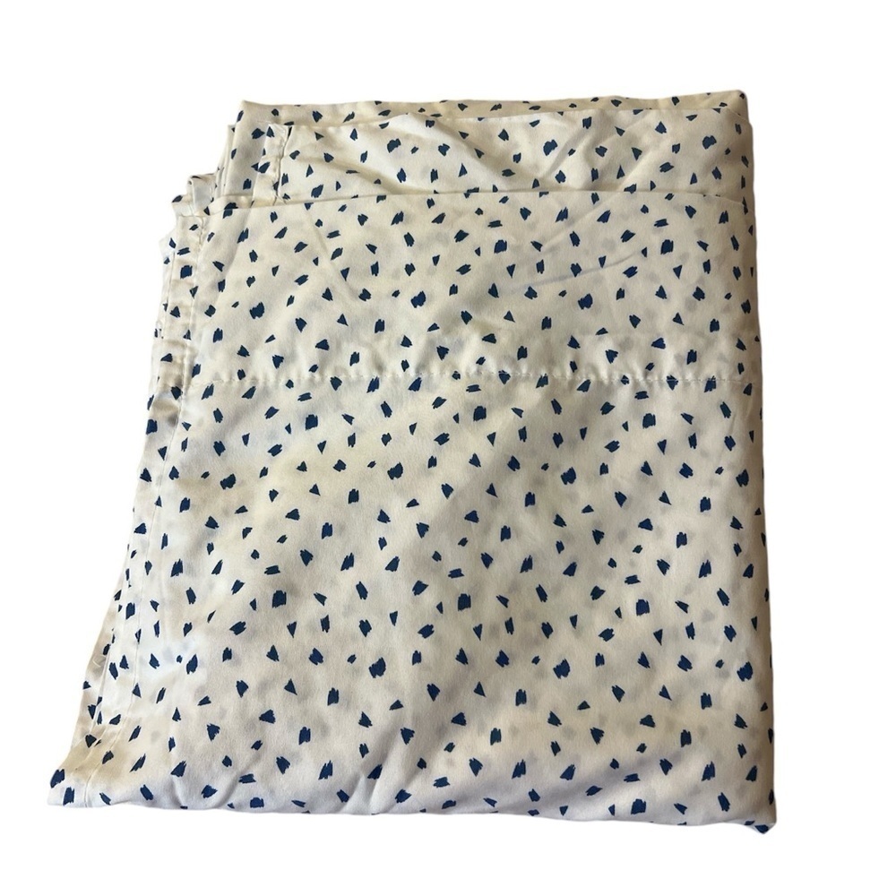 Just Home White and Navy Dots Queen Size Flat Single Sheet
